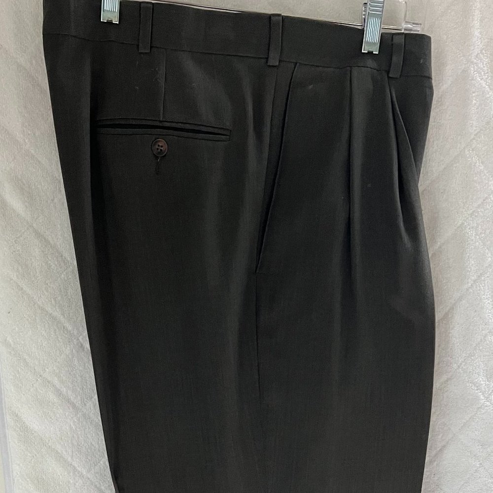 Slates Dockers Men’s Taupe cuffed pants W36/L32